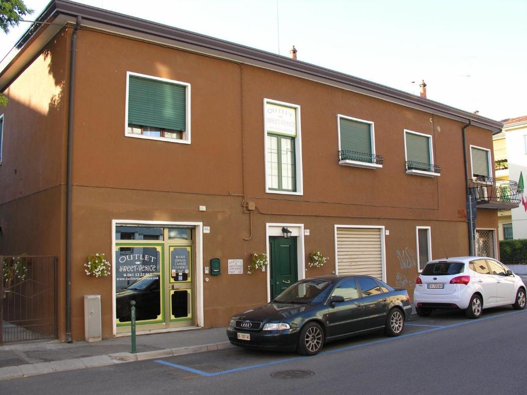 Outlet Sweet Venice Mestre Exterior foto